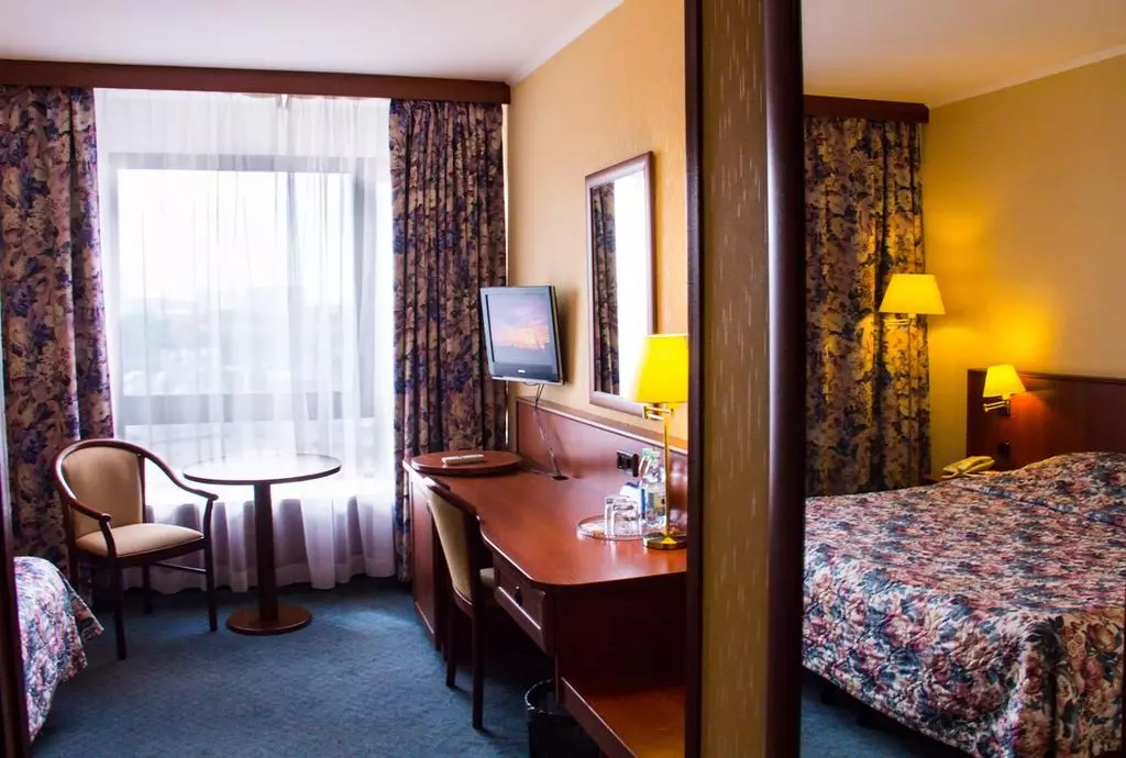 hotel cosmos club moscow_shabavizparvaz_10.jpg